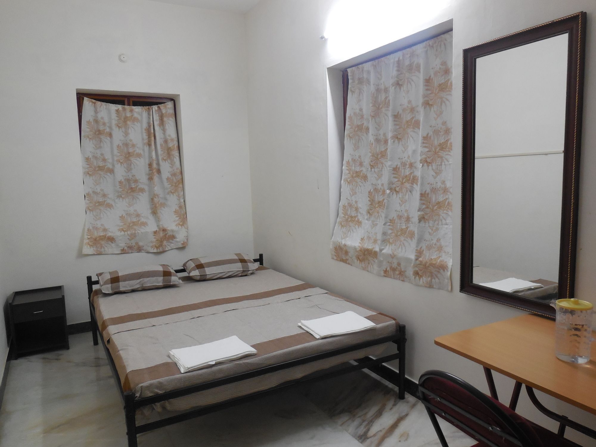 The Lost Hostel, Madurai Buitenkant foto